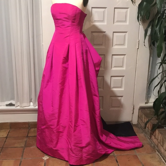 Oscar de la renta hot pink gown size 2 - Picture 3 of 16